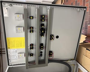 Control cabinet Caravan V2